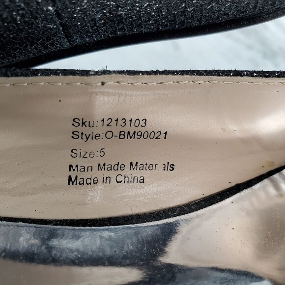 Badgledy Mischka Shoes Girls Size 5 Black Faux Leather Paige Rhinestone Pumps - Picture 9 of 11